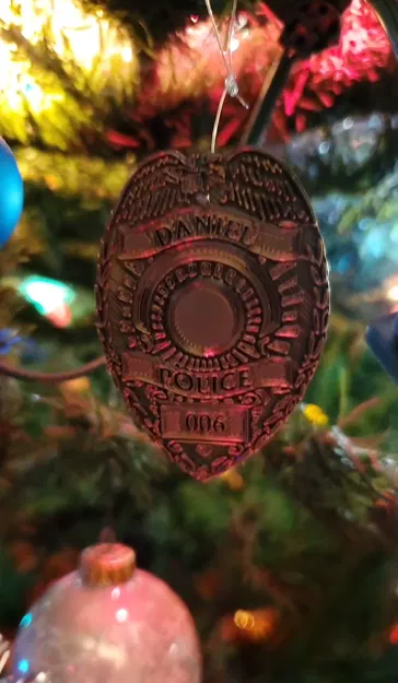 Huy hiệu Cảnh sát Daniel - Image 1