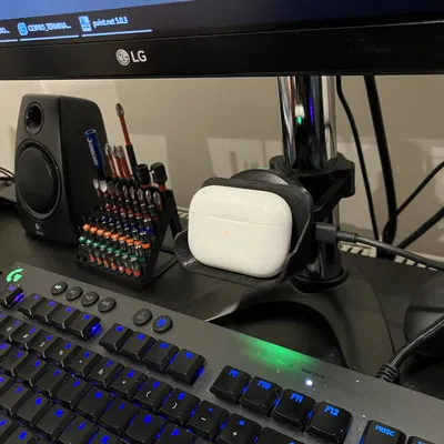 Đế Sạc Không Dây Quad Lock Cho Apple Airpods Pro