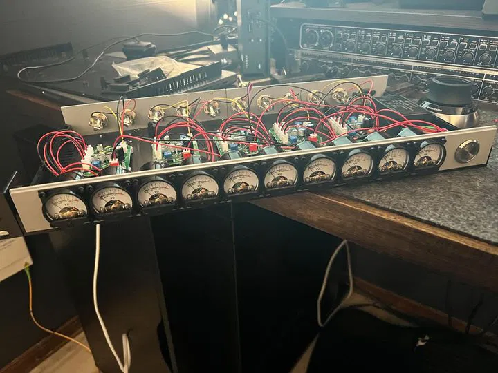 Mặt cầu đồng hồ VU Analog Gắn Rack - Image 3