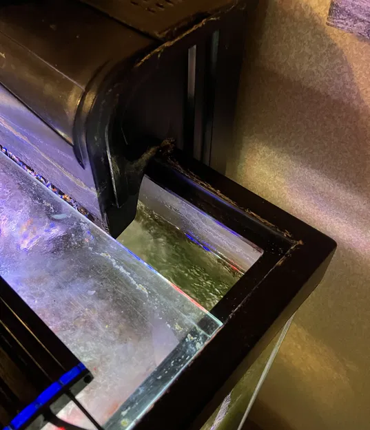 Máng cho ăn bể cá cho nắp kính - Image 3