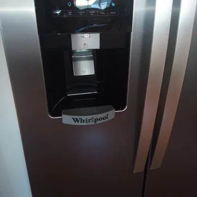 Khay Hứng Nước Tủ Lạnh Whirlpool