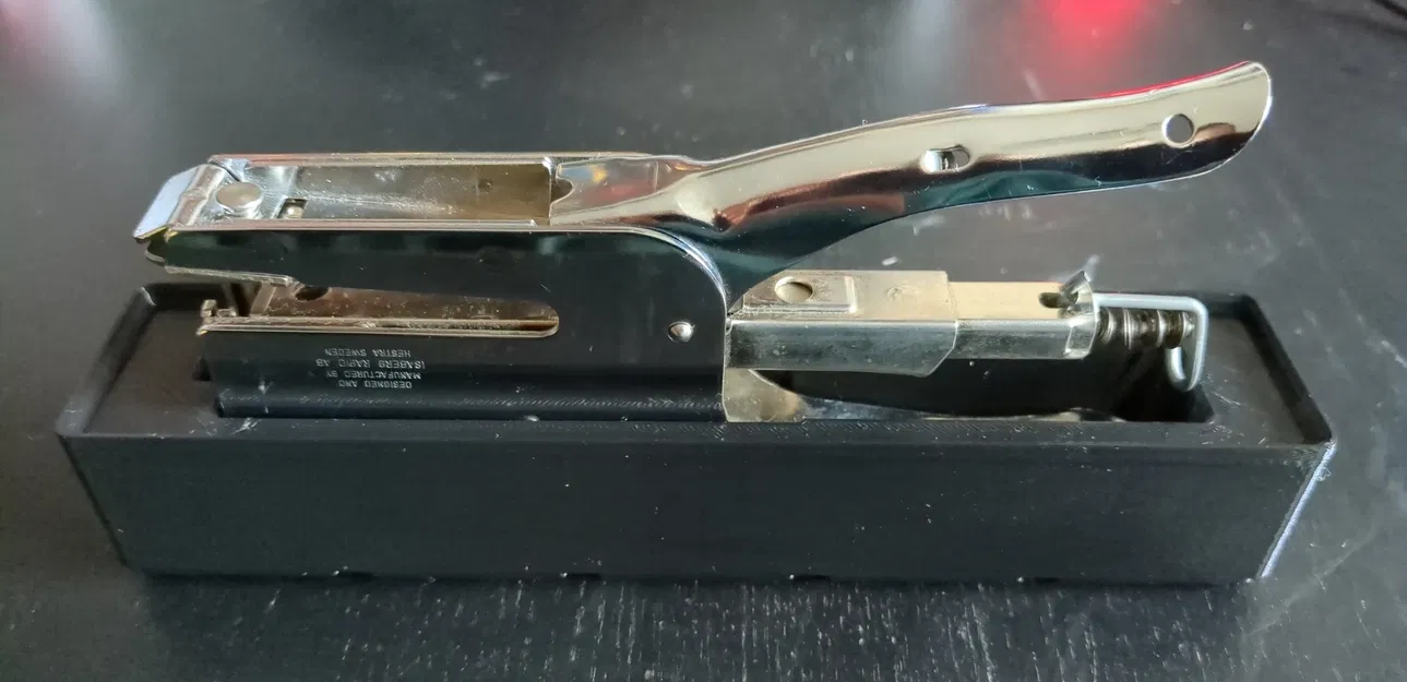 Hộp Đựng Kim Bấm Gridfinity "Rapid Classic 1" - Image 1