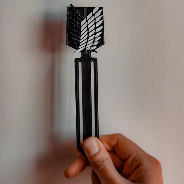 Bookmark "Attack on Titan" - Image 2