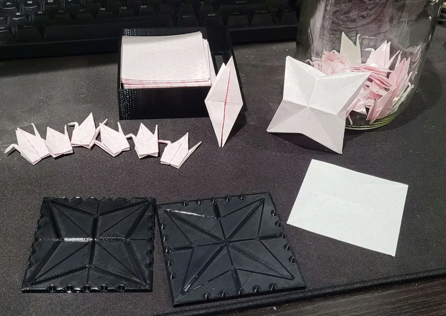 "Kimegami" Dụng Cụ Ép Nếp Gấp Gốc Chim Origami - Image 1
