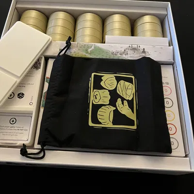 Steam Up: A Feast of Dim Sum - Hộp đựng