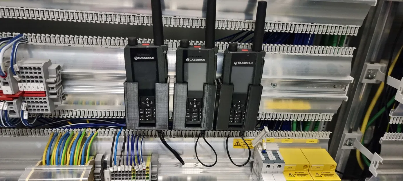 Giá đỡ máy bộ đàm để gắn ray DIN hoặc treo tường - Image 1