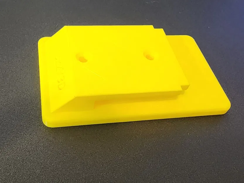 Giá đỡ dụng cụ Dewalt 20v - Image 1