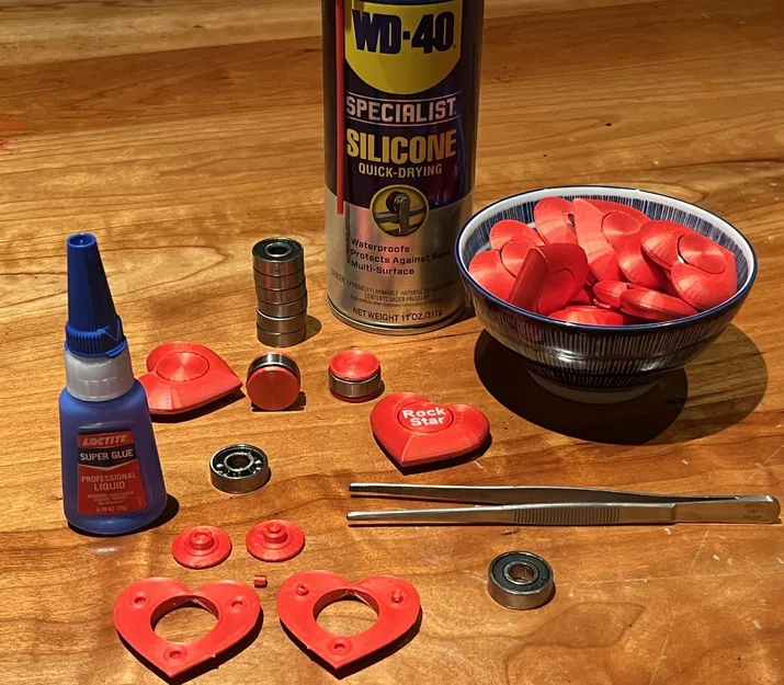 Con Quay Fidget Spinner Hình Trái Tim Valentine - Image 2