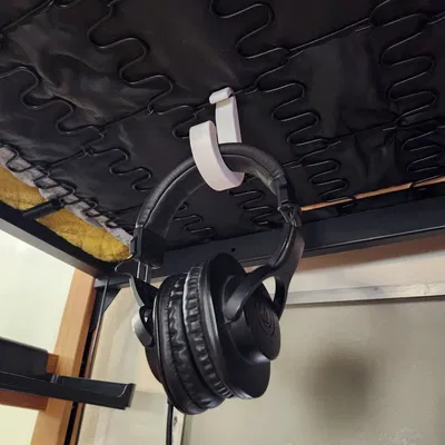 Móc Tai Nghe Dưới Gầm Giường Purdue