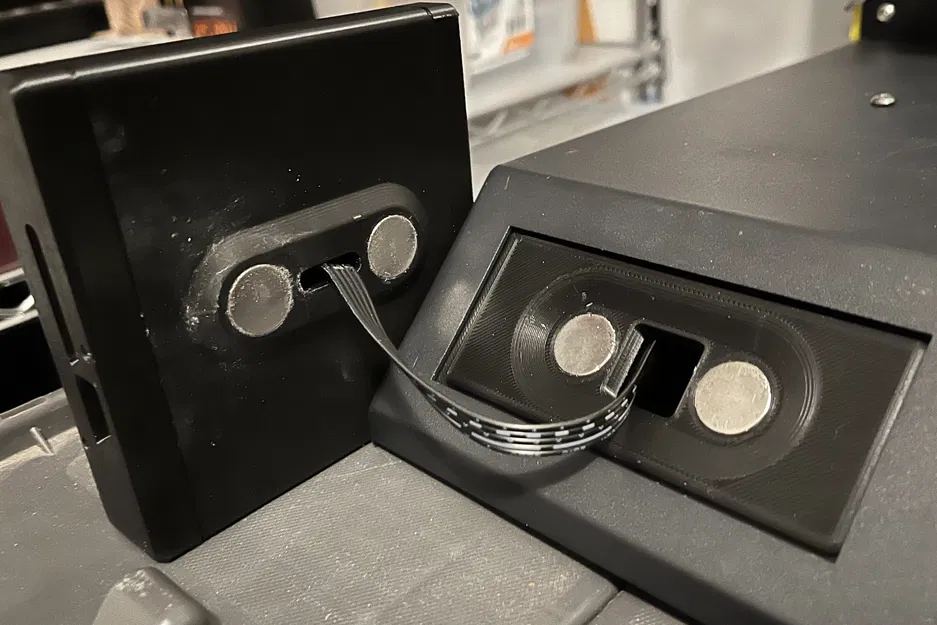 Vỏ Case TFT35 E3 V3 Mỏng Gọn Có Đế Nam Châm - Image 2