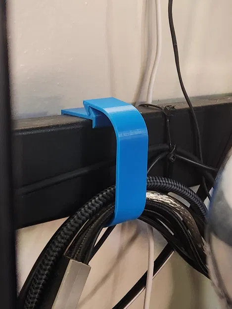 Kẹp Quản Lý Dây Nguồn Giường Tầng Purdue - Image 1