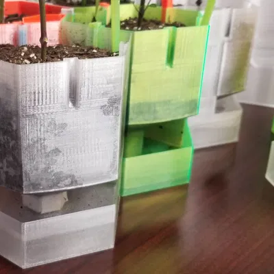 Chậu - Tự tưới - Tiện dụng