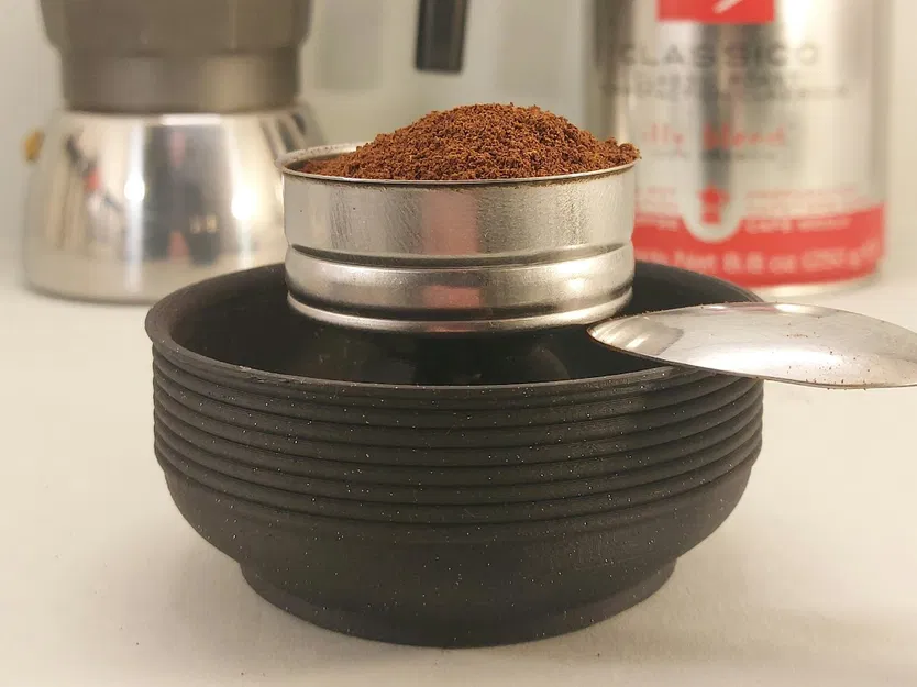 Chén Giữ Rổ Lọc Moka Pot Chống Văng Cà Phê - Image 1