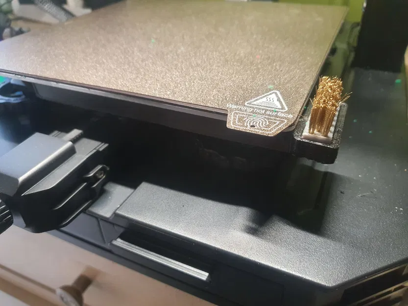 Giá Đỡ Cọ Vệ Sinh Bép Ender 3 S1 Pro - Image 1