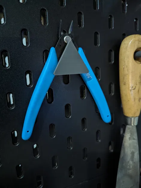 Giá Kềm Cắt Nhựa In 3D Cho Bảng IKEA Skadis - Image 1