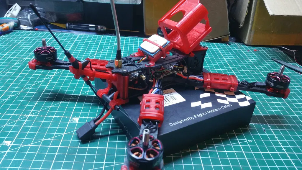 Giá đỡ GPS BN-880 cho Iflight XL7 - Image 1