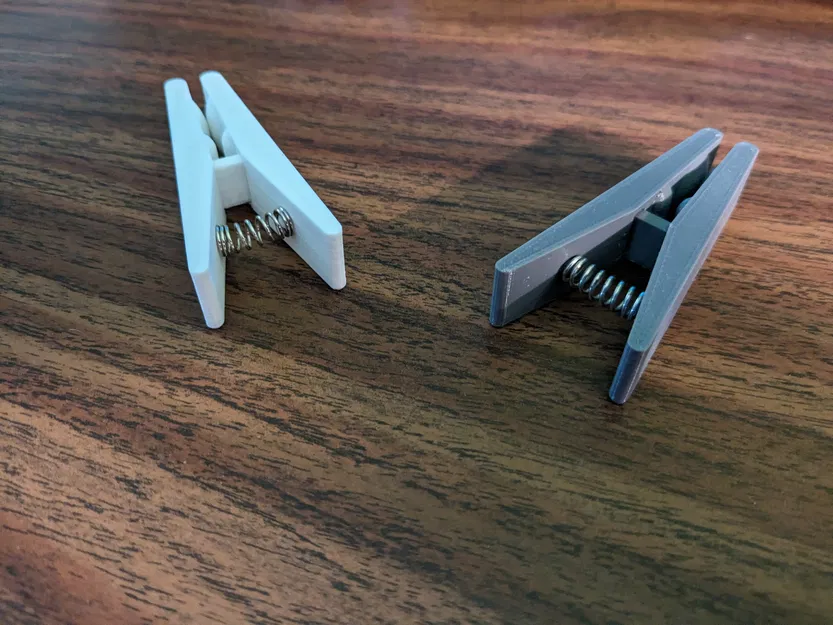 Kẹp Lò Xo In Liền - Image 1