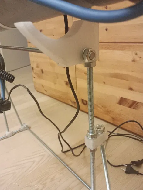 Khung đỡ hệ thống Aquaponics tự chế đặt trên bể cá - Image 4