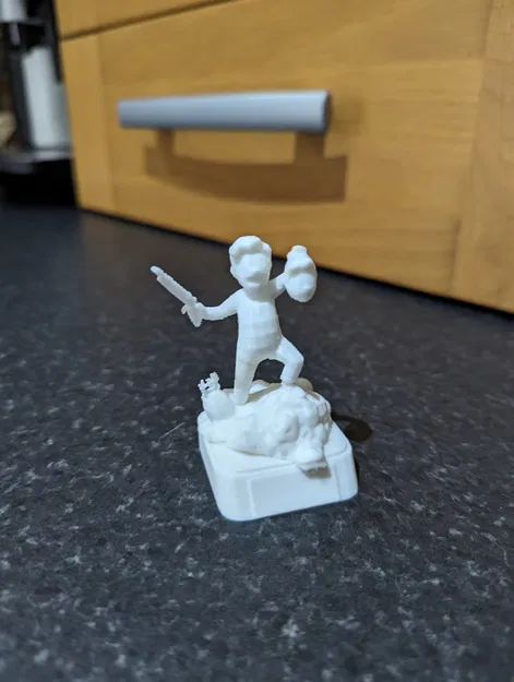 Mô Hình Cúp Mùa Đông Hạt Nhân Fallout 76 - Image 2