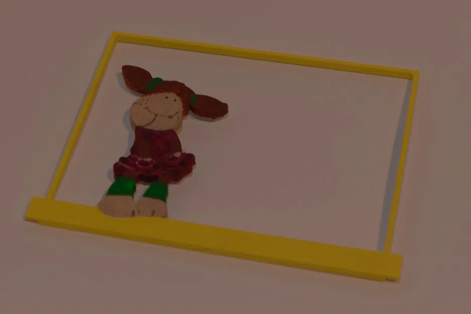 Móc chìa khóa có nhân vật di chuyển - Image 4