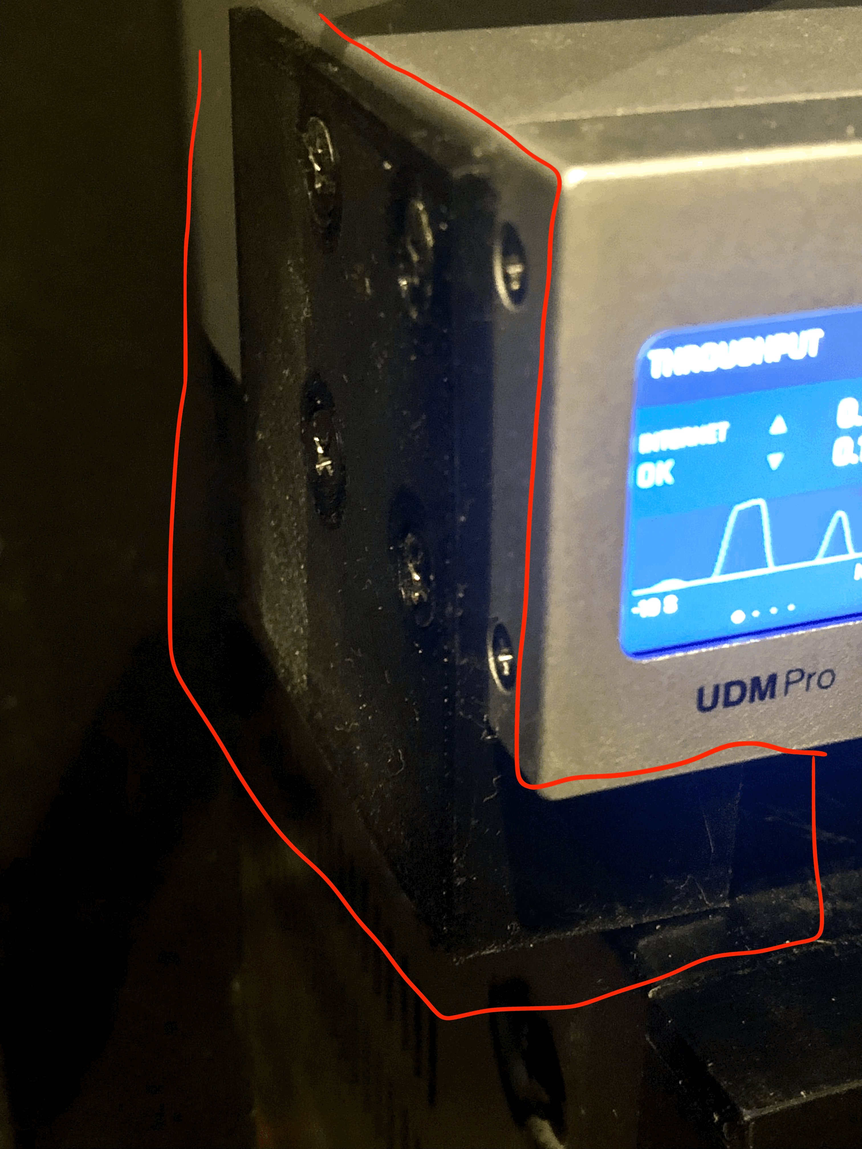 Chân Đế Nâng Cao Cho UniFi Dream Machine Pro