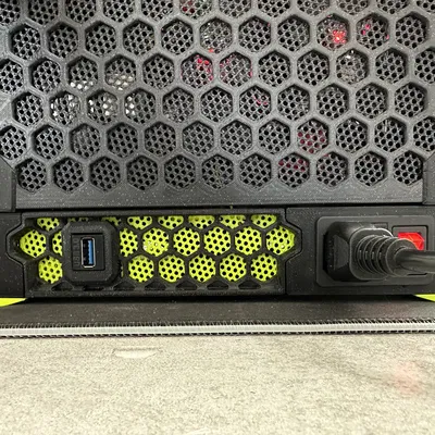 Chân váy Keystone sau Voron V0.2 - Dạng lưới