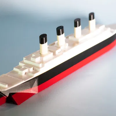 Mô hình đồ chơi Titanic