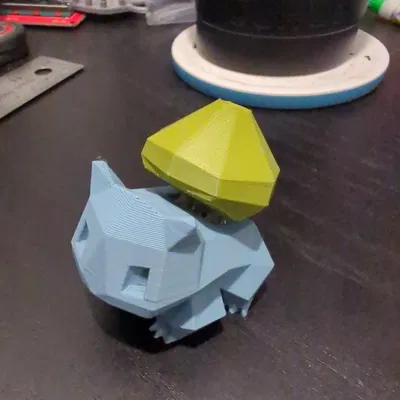 Bulbasaur Low-Poly có thể bóp với nút bàn phím Cherry MX