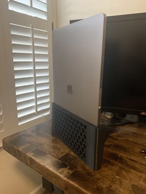 Giá đỡ Macbook Pro 15" gắn bàn đứng - Image 4