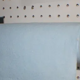 Giá Treo Khăn Giấy Cho Pegboard