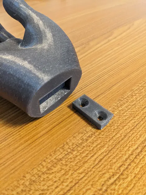 Móc Áo Hình Bàn Tay (Gắn Cleat Kiểu Pháp) - Image 1