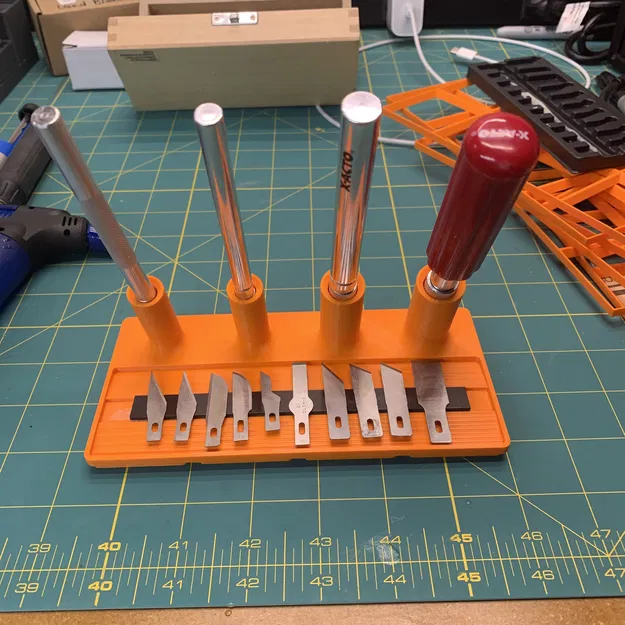 Khay đựng dao X-Acto / dao thủ công Gridfinity - Image 1