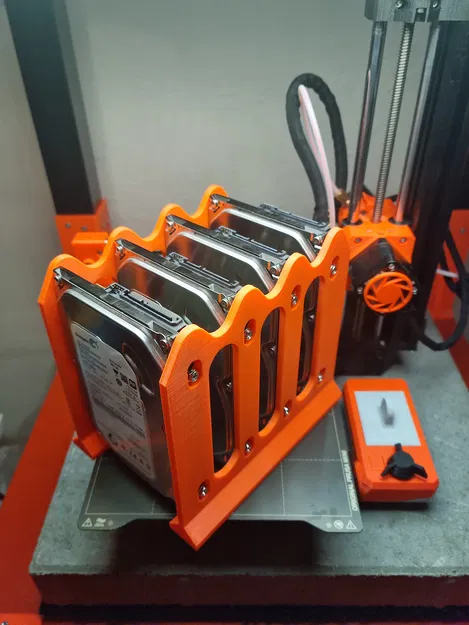 Kệ đựng ổ cứng 3.5" gắn ngoài - Image 1