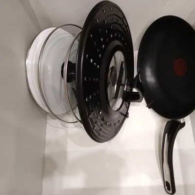 Giá đỡ chảo và vung