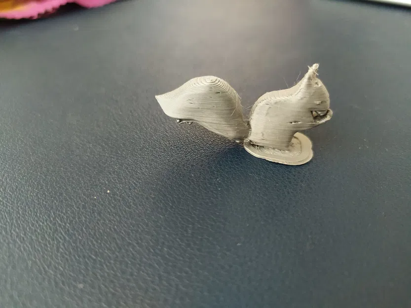 Mô hình Tượng Sóc Cầm Hạt - Image 2