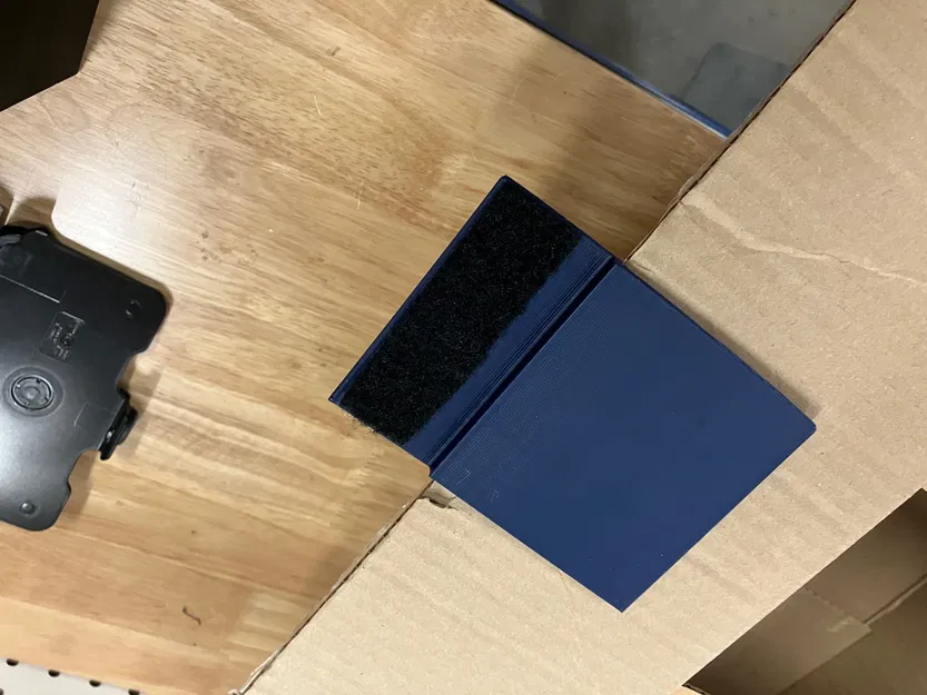 Miếng dán khóa dán velcro cho thùng carton - Image 6