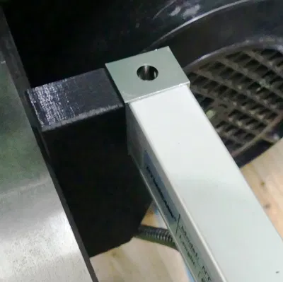 Mount Trục Z cho Emco Maximat Super 11