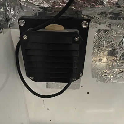 Giá đỡ quạt tùy chỉnh cho quạt máy tính