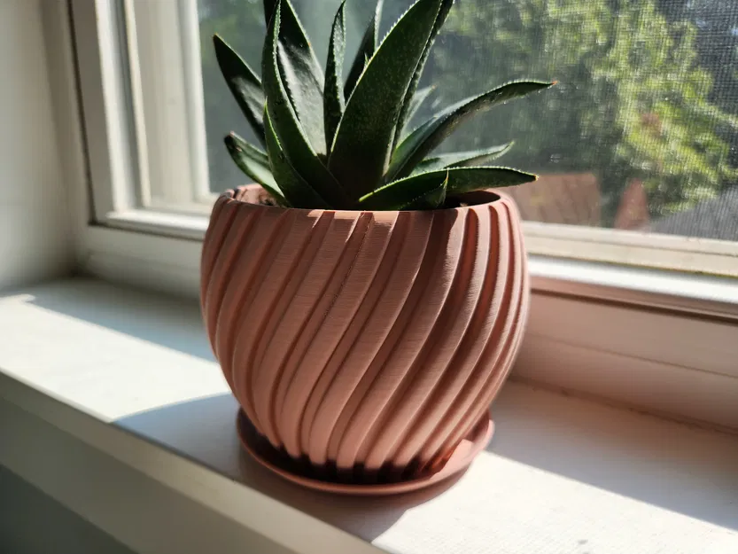 Chậu Hoa Cong Có Khay Thoát Nước Tích Hợp - Image 1