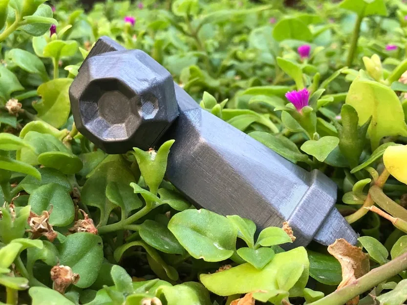 Beldum Low Poly - Image 1