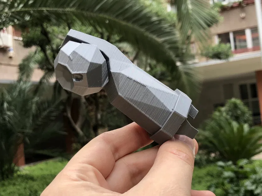 Beldum Low Poly - Image 2