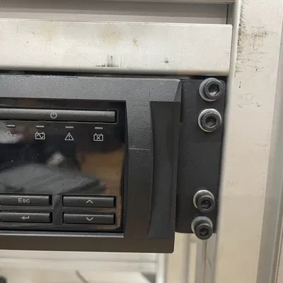 Khối Gắn 2u Cho Thiết Bị Rackmount Lên Thanh Nhôm Nhôm