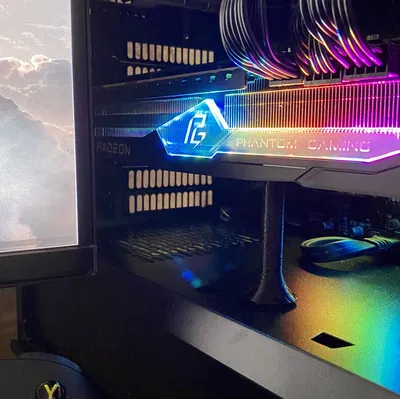 Ổn định GPU dạng đứng (có giảm rung, tùy chỉnh được)