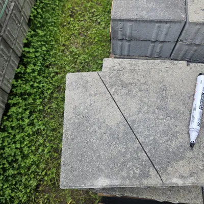 Thước Cặp Hỗ Trợ Cắt Đá Lát Sân Vườn