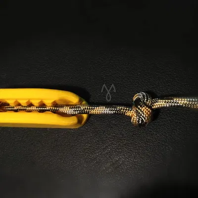 Kẹp Giữ Dây Thuyền Hàng Hải