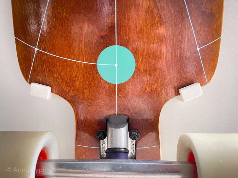 Giá Treo Tường Longboard Drop-through Dạng Trượt - Image 5