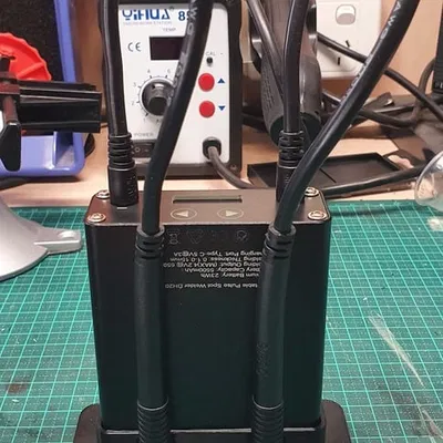 Giá Đỡ Máy Hàn Điểm BIFRC