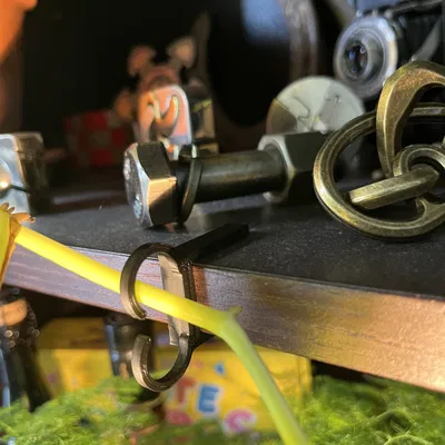 Kẹp cây cho kệ (Ikea Billy)