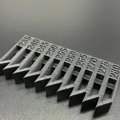 Tháp Nhiệt Độ Mini