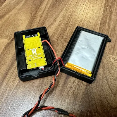 Vỏ cho Board ESP32 Bat Pro và Pin